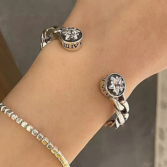 Sterling Silver Vintage Star Bangle Cuff Bracelet - Picture 11 of 11
